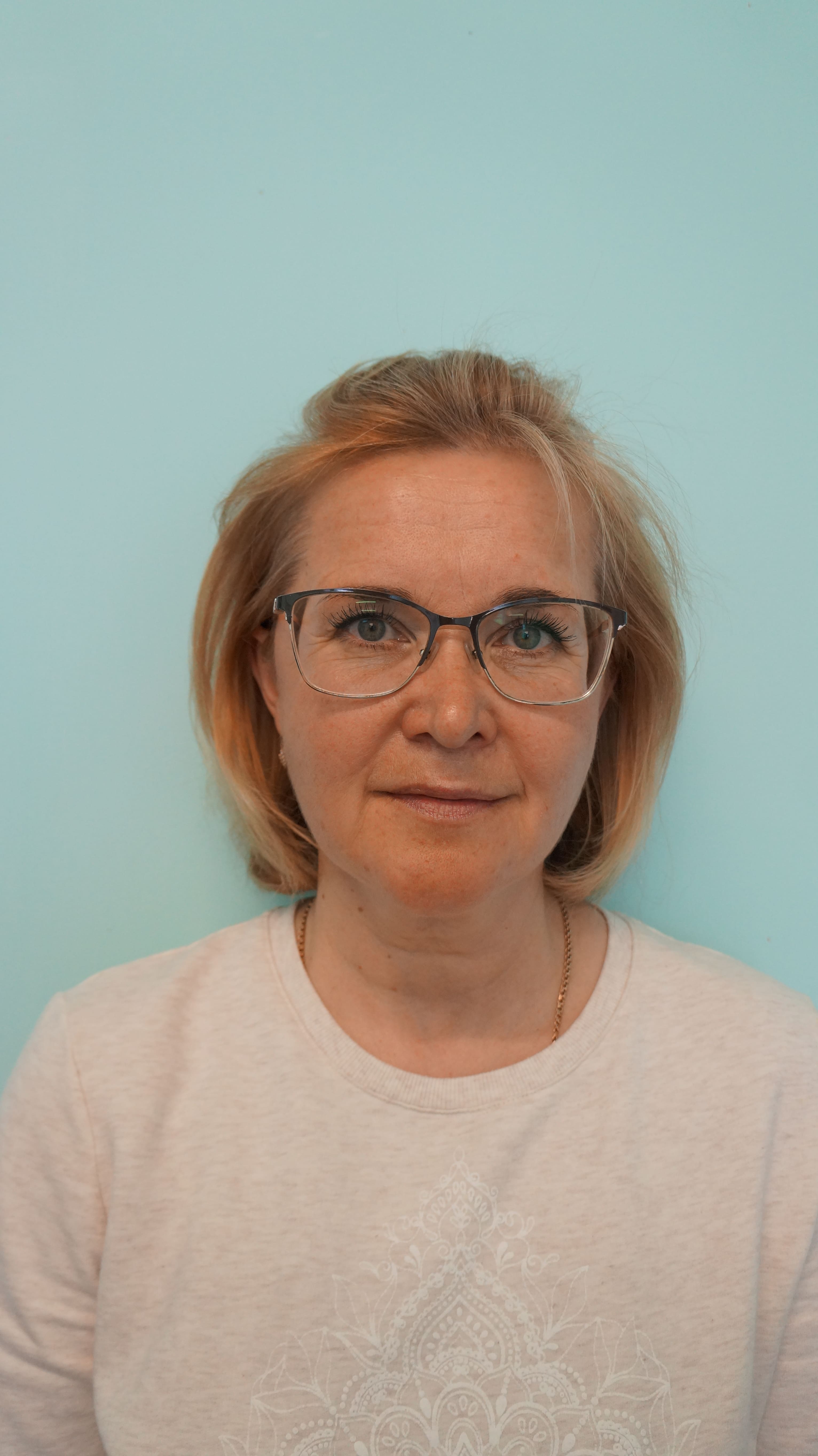 Тлустенко Лариса Павловна.